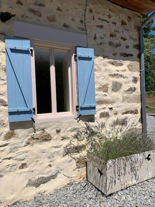 Gite Maison Du Trottoir, Sussac Экстерьер фото